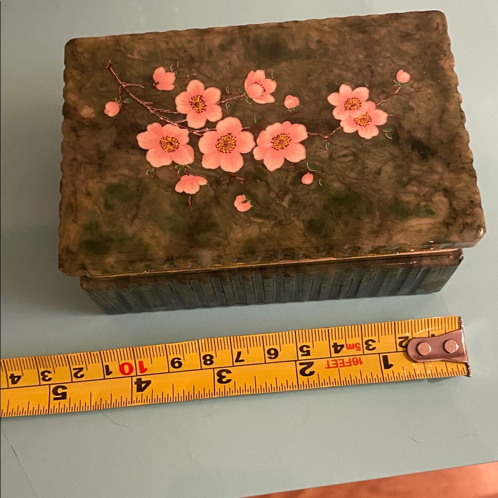 Green Marble Jewelry Box - Picture 11 of 13